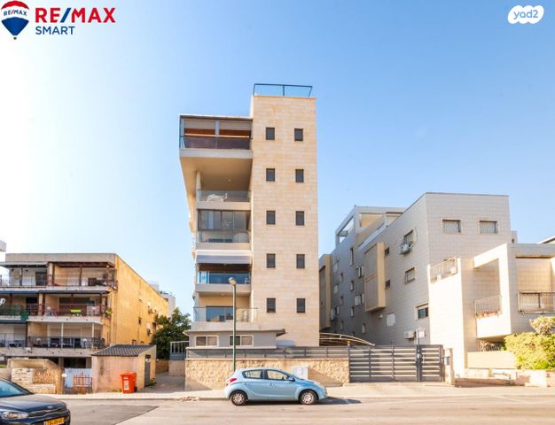 גג/ פנטהאוז, אליהו הנביא 6, מרכז העיר, קרית אתא