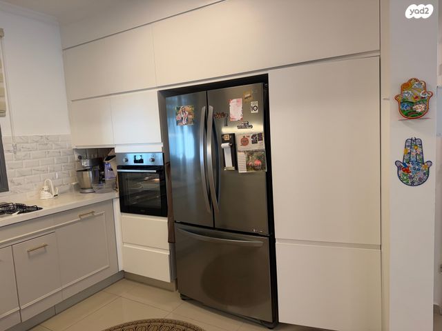 דירת גן, כפר יונה