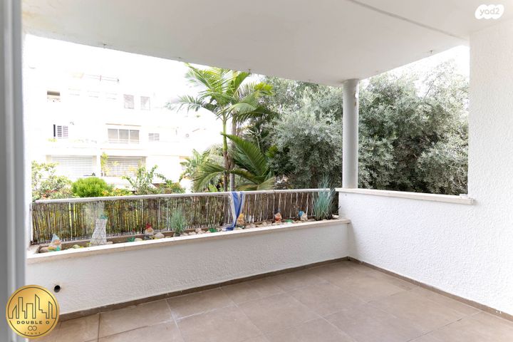 דירה, מענית, סביוני הכפר, כפר סבא