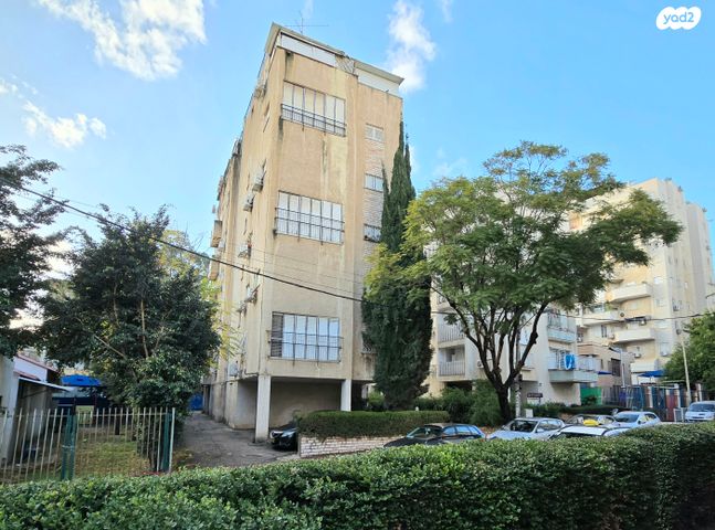 המרכז השקט / מרכז העיר