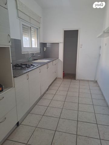 דירה, שלומציון המלכה, כרמליה, חיפה