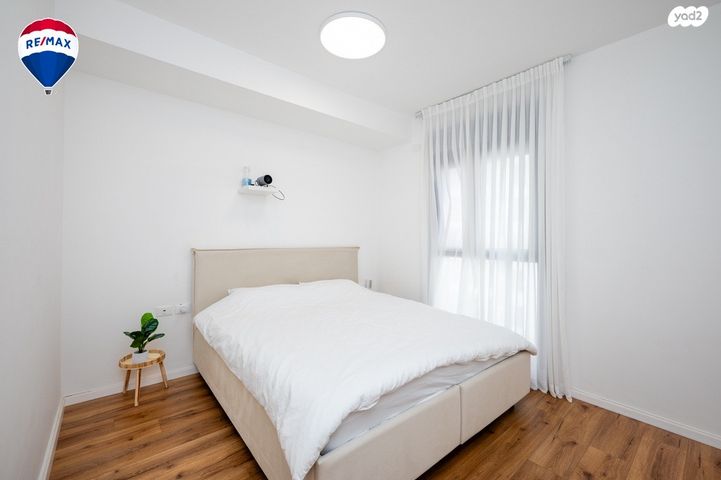 דירה, עמירם, פרדס חנה כרכור