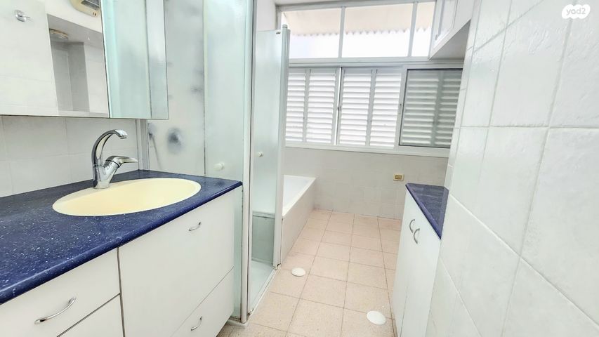 דירה, בורוכוב, בורוכוב, גבעתיים