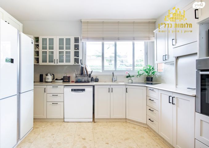 בית פרטי/ קוטג', דרך כפר הדר, הדר, הוד השרון