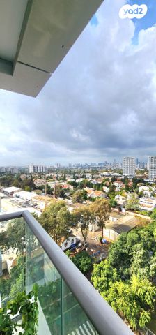 דירה, רועי קליין, קרית קריניצי, רמת גן