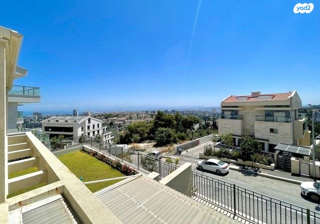 דירת גן, הדודאים, גבעת זמר, חיפה