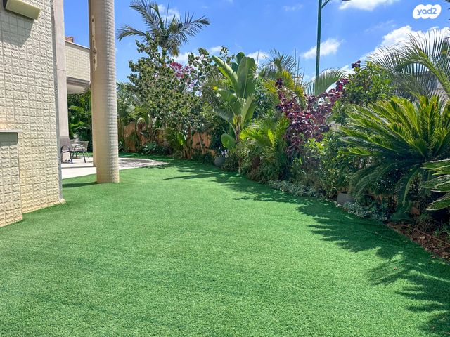 דירת גן, רעננה