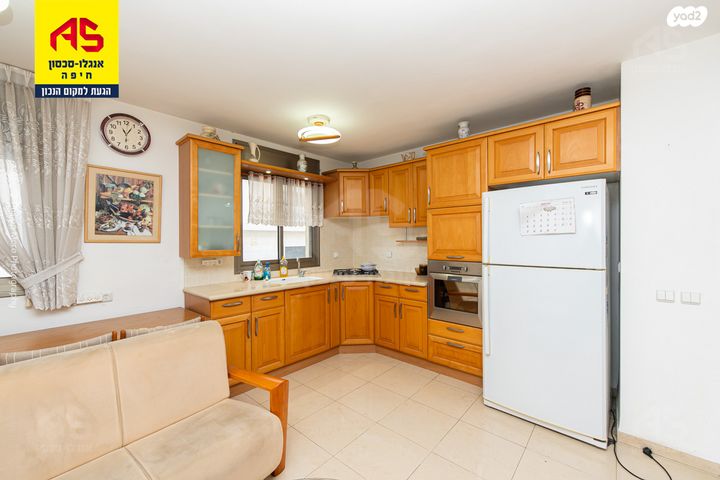 דירה, שדרות ודג'ווד, מרכז הכרמל, חיפה