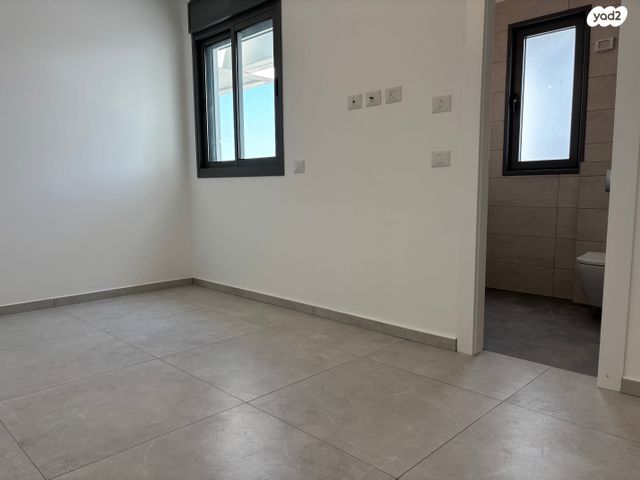 יעקב פיכמן 5