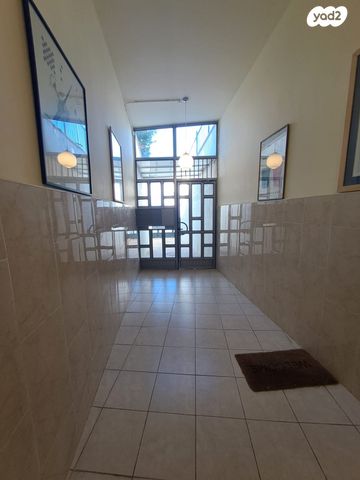 דירה, שלומציון המלכה, כרמליה, חיפה