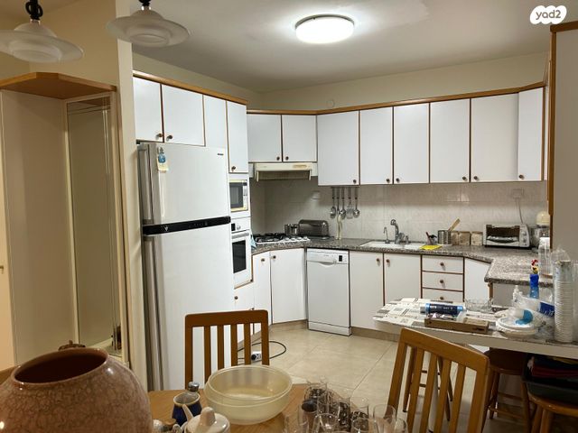 דירה, דוד צדוק, בן גוריון, חולון