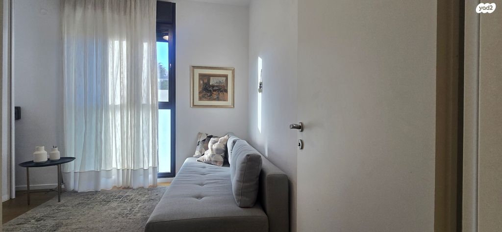 דירה, גדעון, הדר, רמת השרון