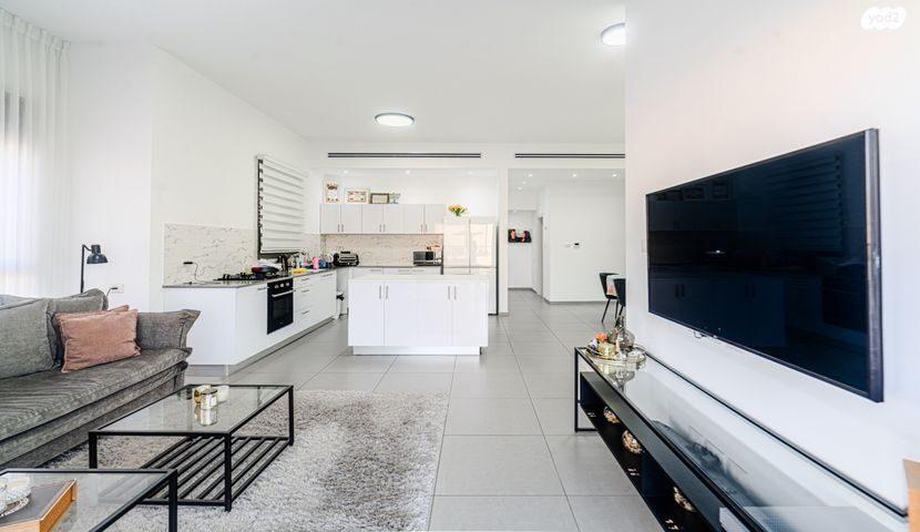 גג/ פנטהאוז, שקמים ואגמים, אשקלון