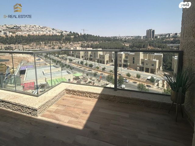 גג/ פנטהאוז, רמות, ירושלים