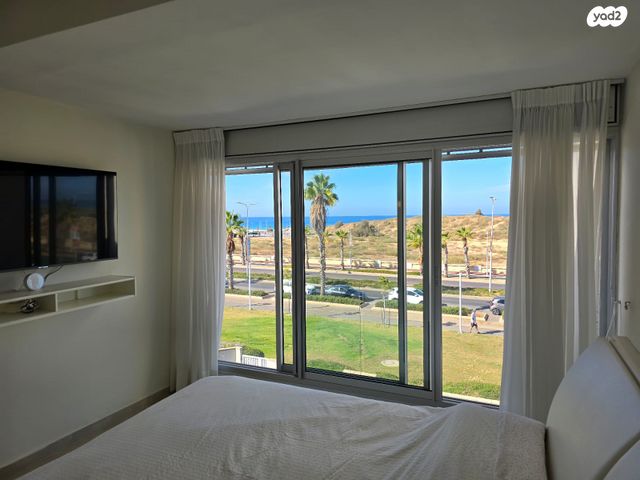 דופלקס, מארק שאגל, אשדוד