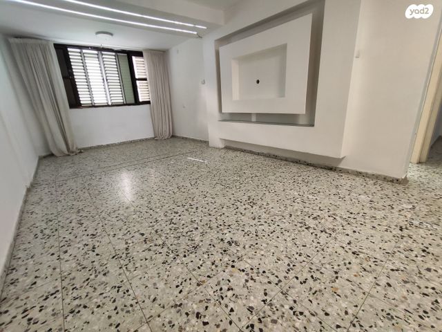 דירה, שדרות גת, קרית גת