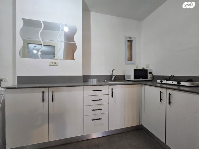 דירה, יצחק רגר, שכונה ד', באר שבע