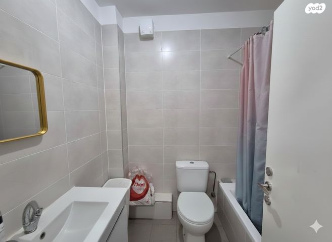 דירה, יהדות איטליה, רמת יורם, נתיבות