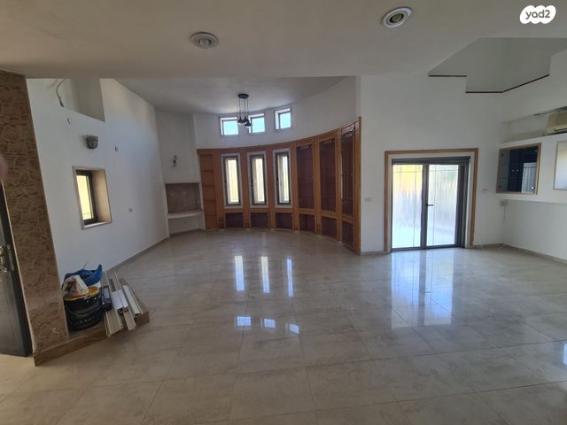 בית פרטי/ קוטג', סלעית, שאר העיר, להבים