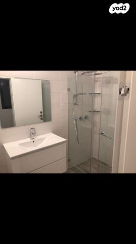 דירה, יונתן רטוש 1, פסגות אפק, ראש העין