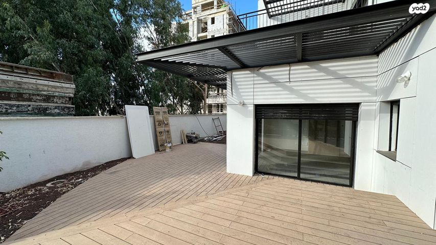 דירת גן, גרין פארק החדשה, הוד השרון