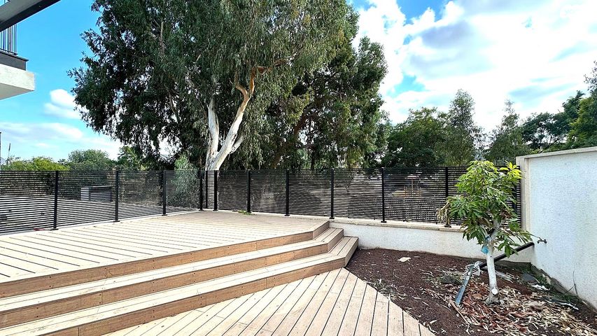 דירת גן, גרין פארק החדשה, הוד השרון