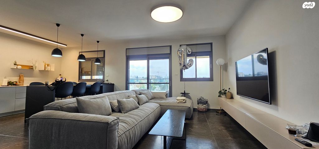 דירה, השפלה, רמת השרון