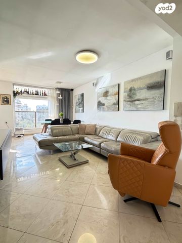 פנחס רוטנברג 37