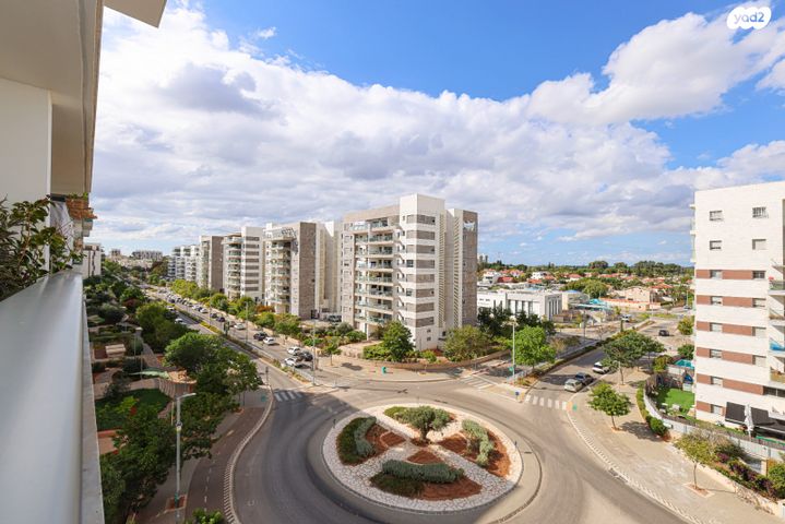 דירה, אהבת אדם 77, כפר יונה