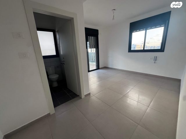 דירה, אור ים, אור עקיבא