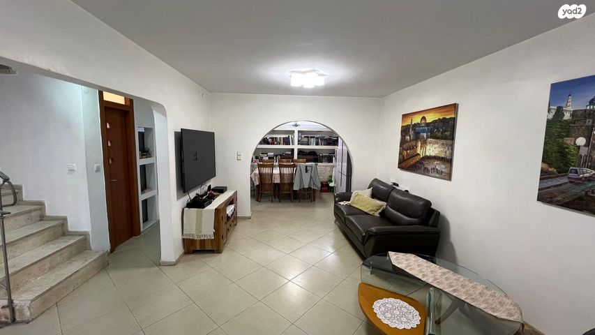 בית פרטי/ קוטג', עליית הנוער, רמות, ירושלים