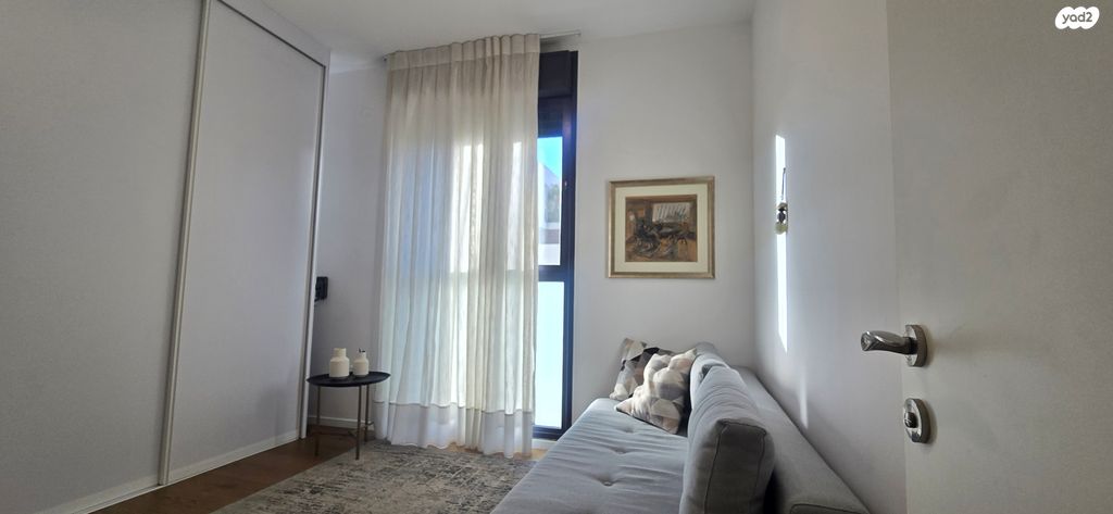 דירה, גדעון, הדר, רמת השרון