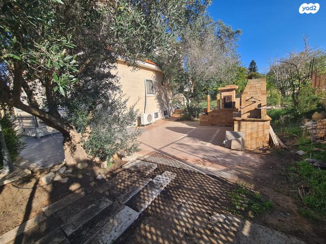 בית פרטי/ קוטג', סלעית, שאר העיר, להבים