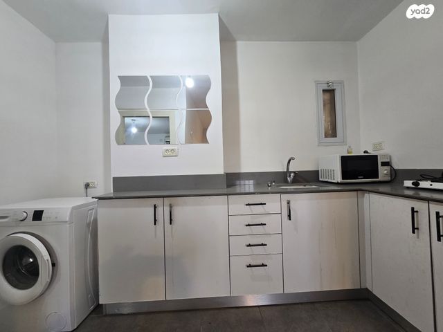 דירה, יצחק רגר, שכונה ד', באר שבע