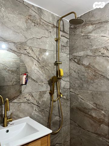 דירת גן, נתן אלבז, רובע ו', אשדוד