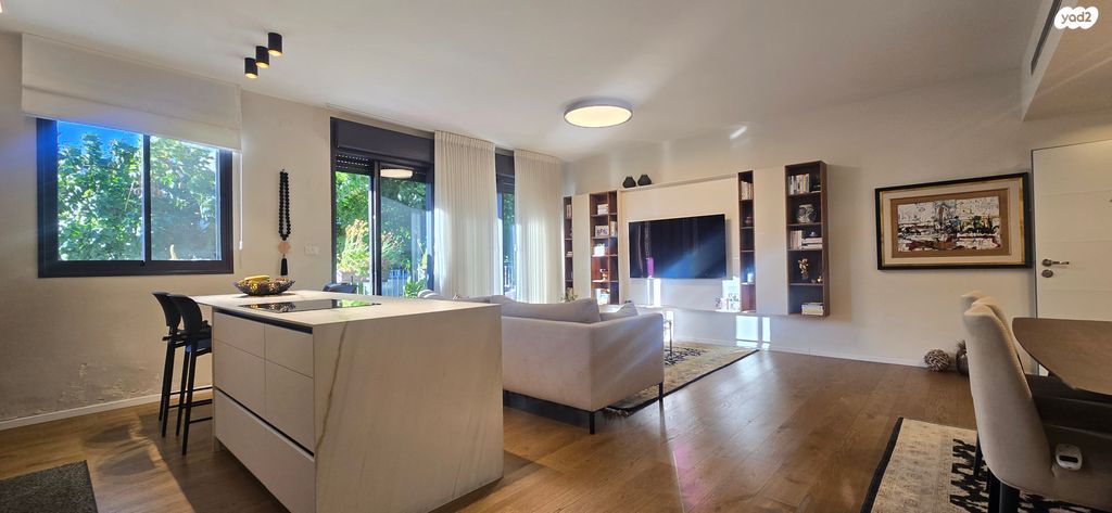 דירה, גדעון, הדר, רמת השרון