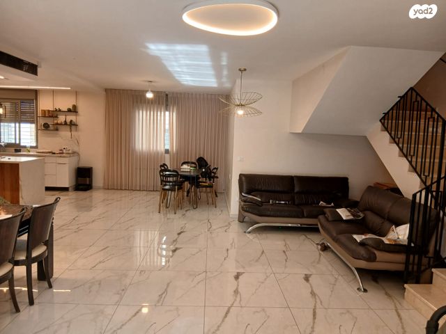 גג/ פנטהאוז, רבי חנינא 24, בית שמש