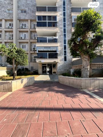 דירת גן, נתן אלבז, רובע ו', אשדוד