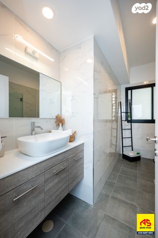 דירה, מרכז פרדס חנה, פרדס חנה כרכור