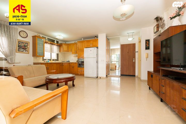 דירה, שדרות ודג'ווד, מרכז הכרמל, חיפה