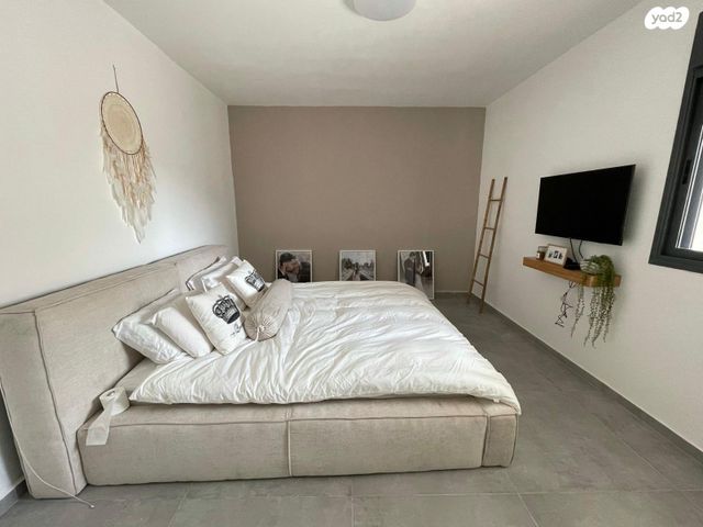 דירה, בר אילן, רעננה