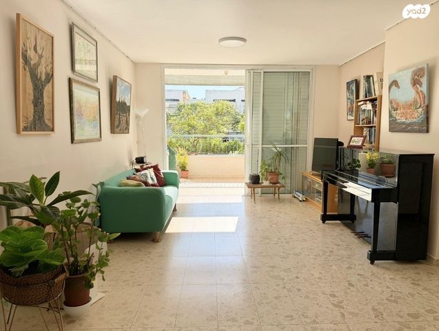 דירה, הנשר, לב הפארק, רעננה