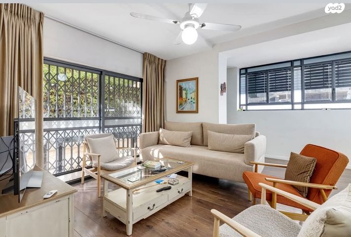 דירת גן, אבשלום 5, נאות יהודית ונווה ארזים, חולון