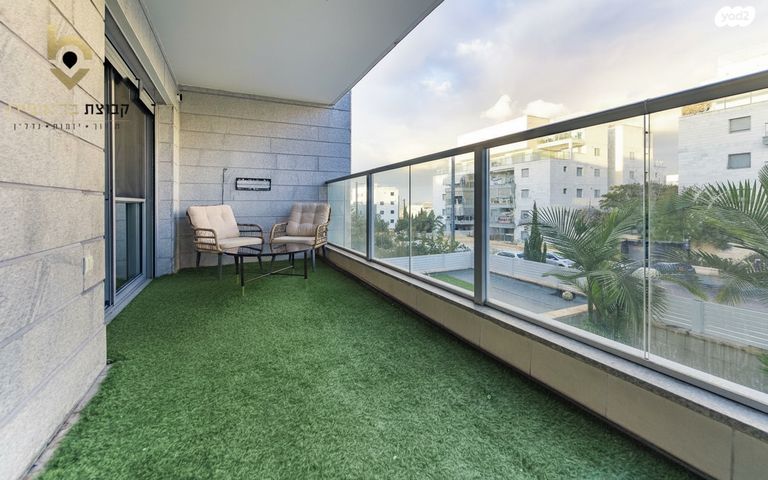 דירה, אליהו הנביא, פסגות אפק, ראש העין