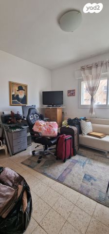 דירה, שדרות ש"י עגנון, גבעת הורדים, רסקו, ירושלים