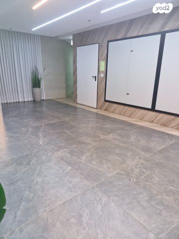 דירה, חזון אי"ש 20, רחובות הצעירה, רחובות