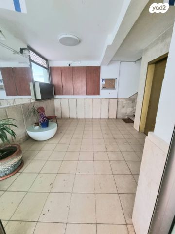 דירה, יהודה הלוי, מרכז העיר דרום, נתניה