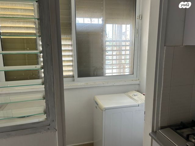 דירה, אבן עזרא 89, שכונה ד', באר שבע