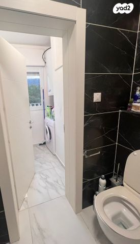 גג/ פנטהאוז, האשל, רמות יצחק, נשר