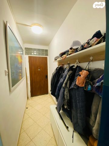 דירה, שדרות משה דיין, פסגת זאב, ירושלים